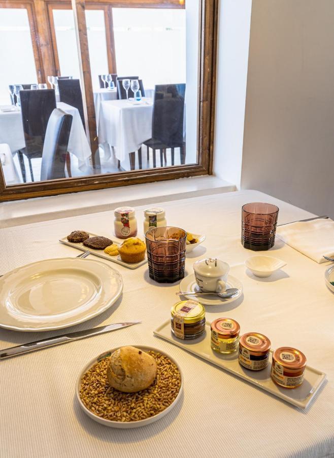 Casa Corsetti - Locanda E Ristorante Magione Ngoại thất bức ảnh